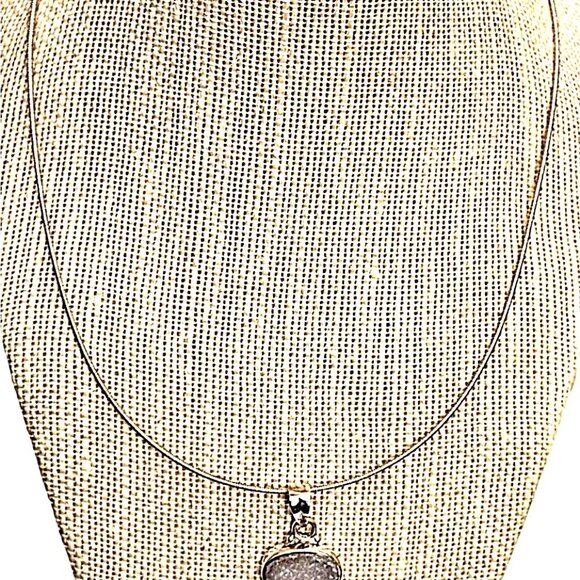 17" Sterling Siver 925 Pendant Necklace Lapiz Lazuli and Druzy Quarts Excellent - Picture 2 of 5